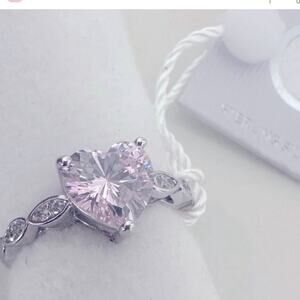 Gold cake sterling silver Sz6 NWT pink heart gem simply gorgeous valentine gift